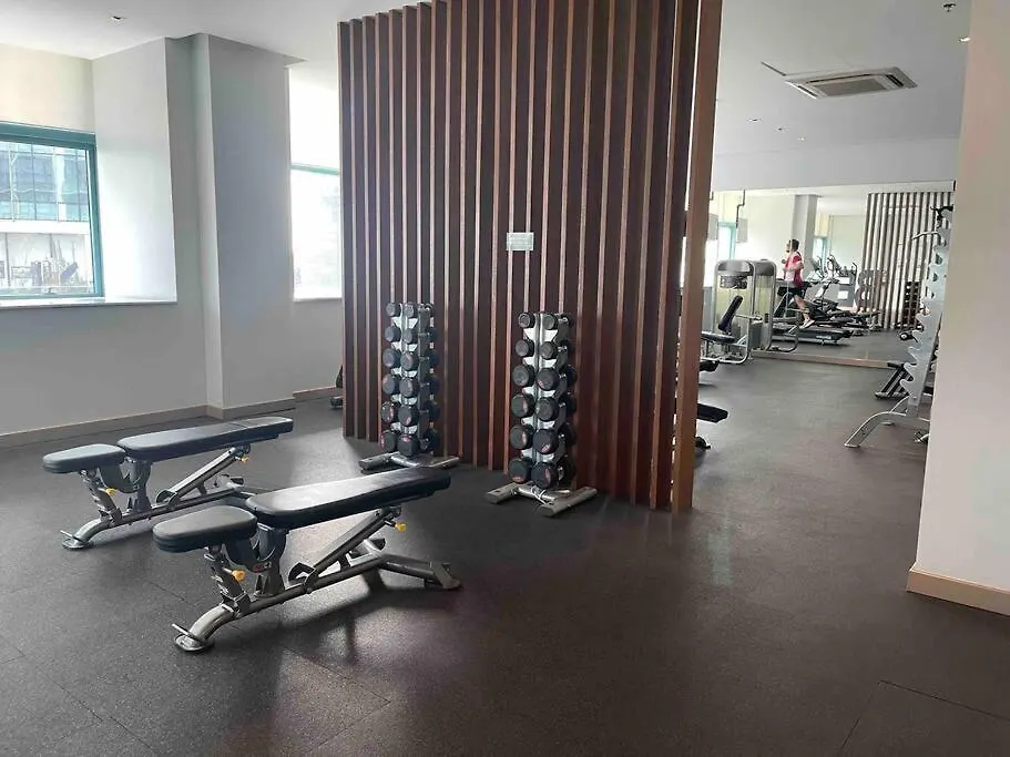 Escape 1Br One Uptown Bgc W/ Sound System Lejlighed Manila
